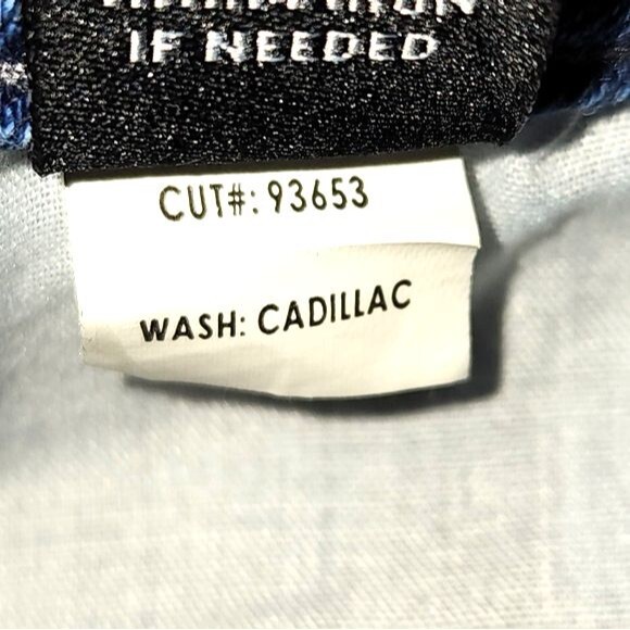 Celebrity Pink Distressed Cadillac Med Wash Denim Mini Skirt Size 7/28 - Picture 11 of 11